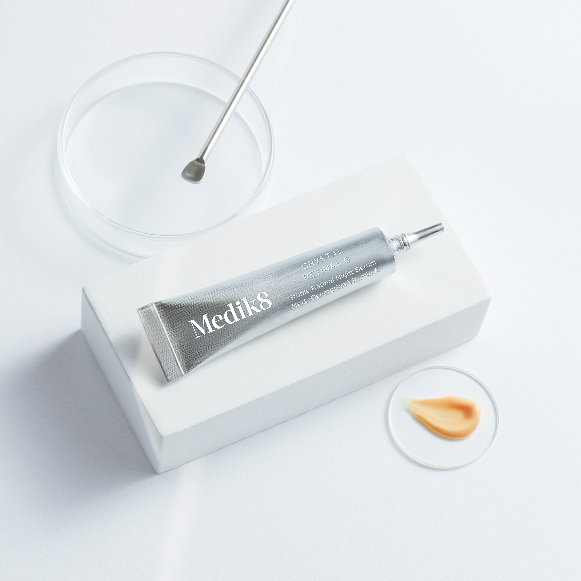 Medik8 Deluxe Sample Crystal Retinal 6